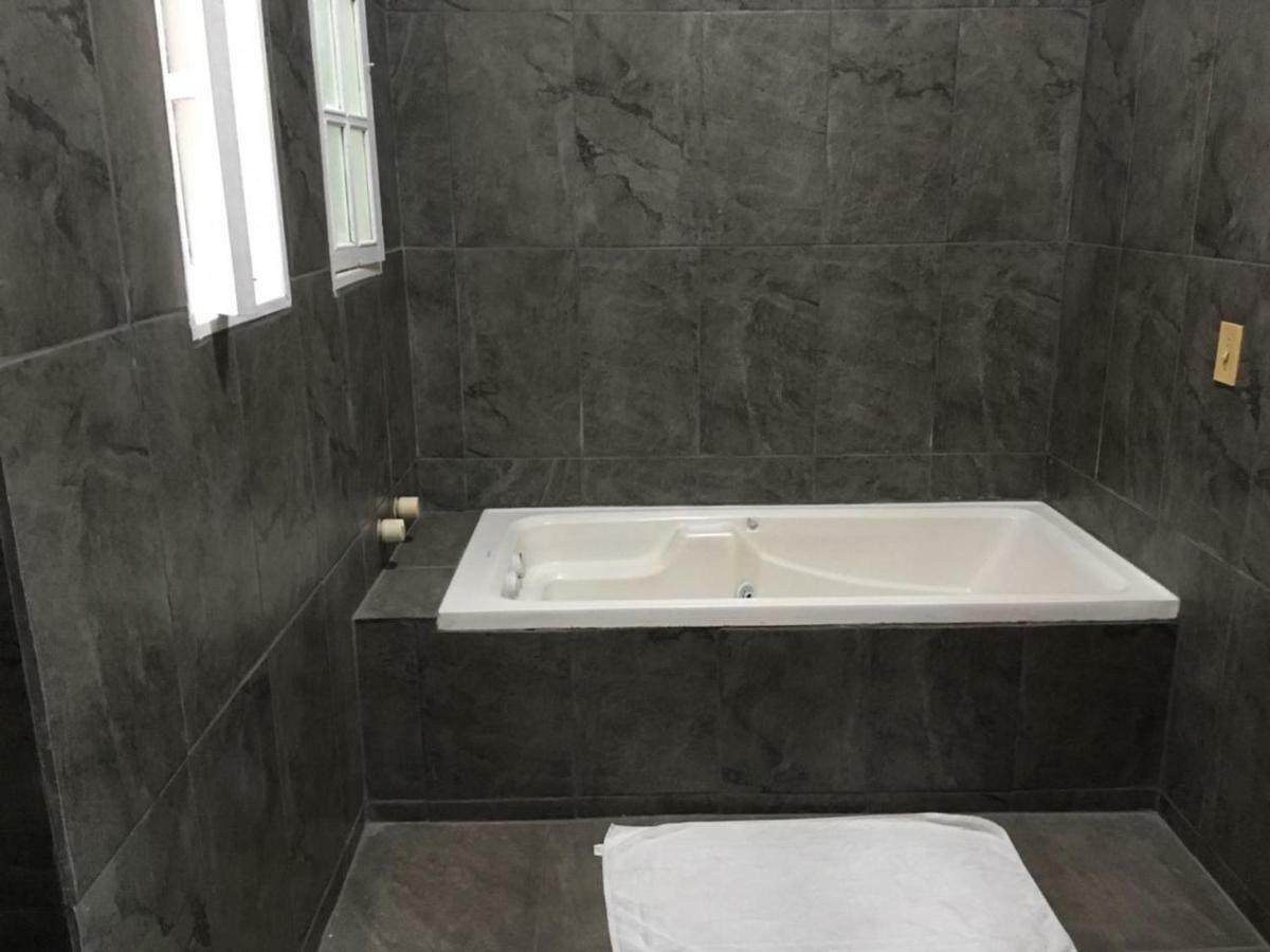 אנגרה דוס רייס Pousada Casa Atlantica מראה חיצוני תמונה